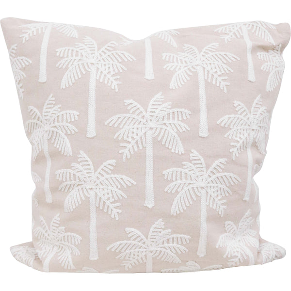 Cushion Palms Natural, soft polyester cushion with white palm leaf pattern on a natural background, perfect for coastal or relaxed home décor.