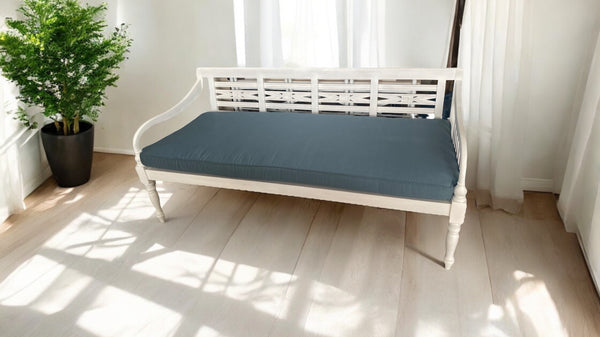 Code 102 Daybed