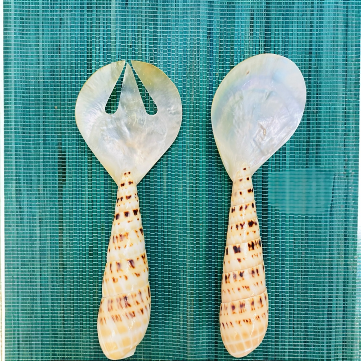Large size shell salad servers
